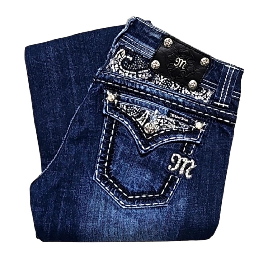 Miss Me Easy Bootcut Blue Jeans. Women's: Waist 28x33 Inseam.